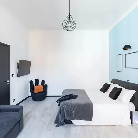 The Regal Apartament *